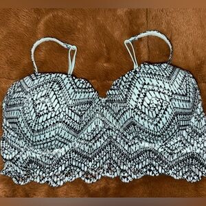PINK Victoria's Secret Black and Light Blue Bralette